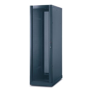 Bekalan Kuasa Terganggu NetShelter VX Seismic 42U Enclosure dengan Sisi Hitam