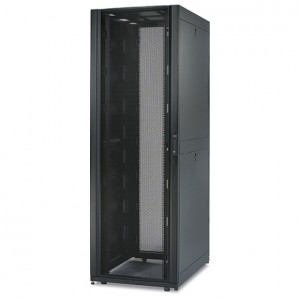 APC Netshelter SX Server Rack Enclosure 45U Black 1991H x 800W x 1070D mm ( AR3155 )